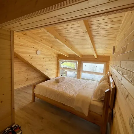 بيت ضيافة Bujtina Izet Selimaj فالبني