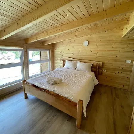 Bujtina Izet Selimaj