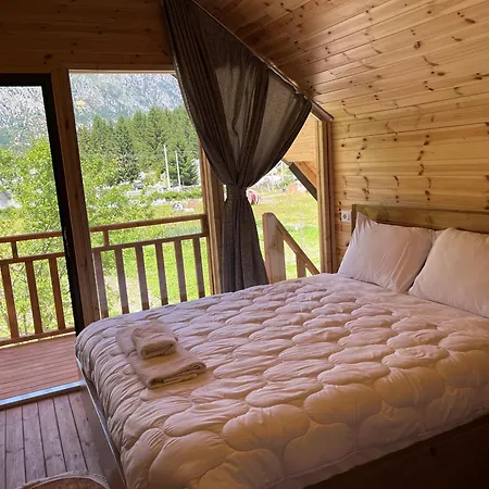 Bujtina Izet Selimaj