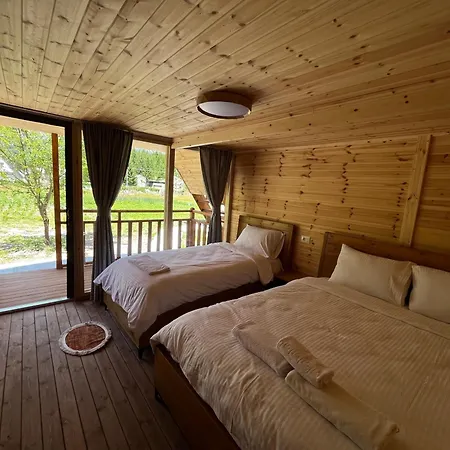 Bujtina Izet Selimaj Valbone