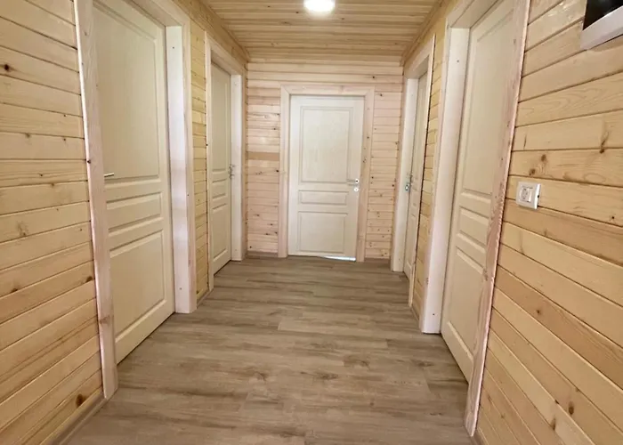 Bujtina Izet Selimaj 3* Βαλμπόνα