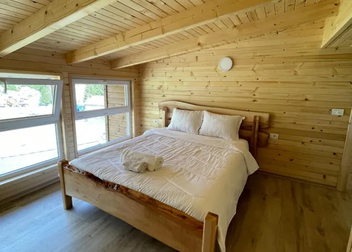 Bujtina Izet Selimaj