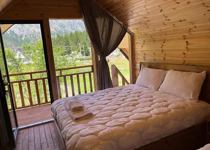 Bujtina Izet Selimaj