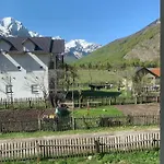 Bujtina Izet Selimaj 瓦勒博内