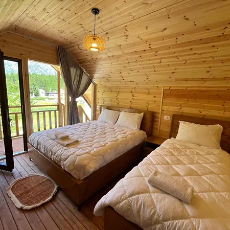 Bujtina Izet Selimaj Gasthof 3*