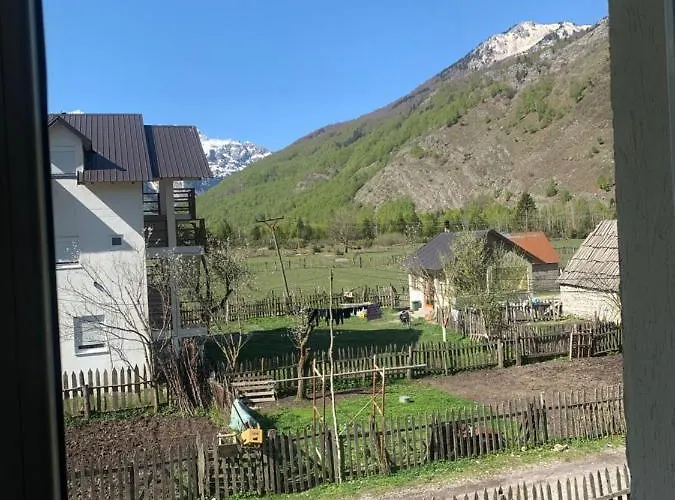 Guest house Bujtina Izet Selimaj
